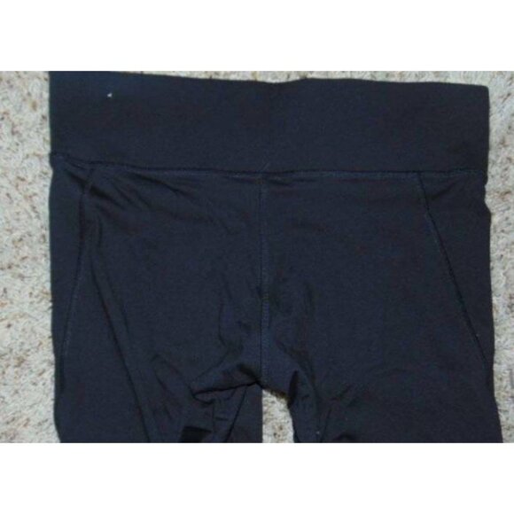 Womens Victorias Secret PINK Yoga Pants Medium Black Ultimate Capri - Picture 5 of 5